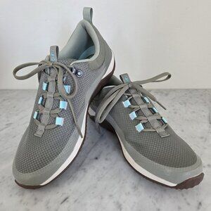 Ryka Women's Echo Low Sneaker Size 9 Medium in Vetiver Green